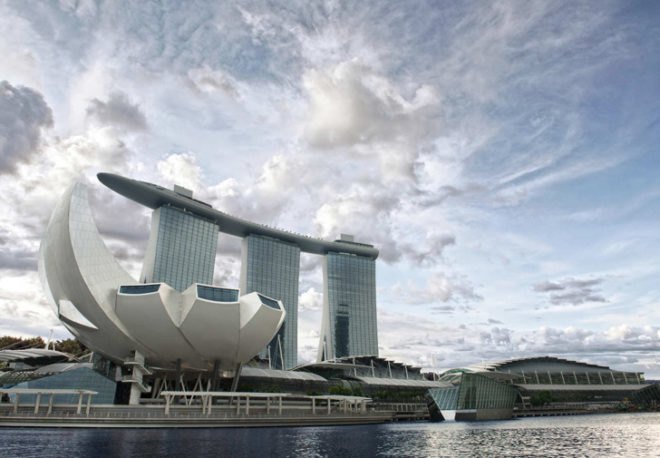 Safdie Architects, Artscience Museum Singapore, Singapore, musem, lilypad architecture, arup, singapore architecture, Fiber Reinforced Polymer, floating building, sustainable architecture, rainwater harvesting, rainwater collection