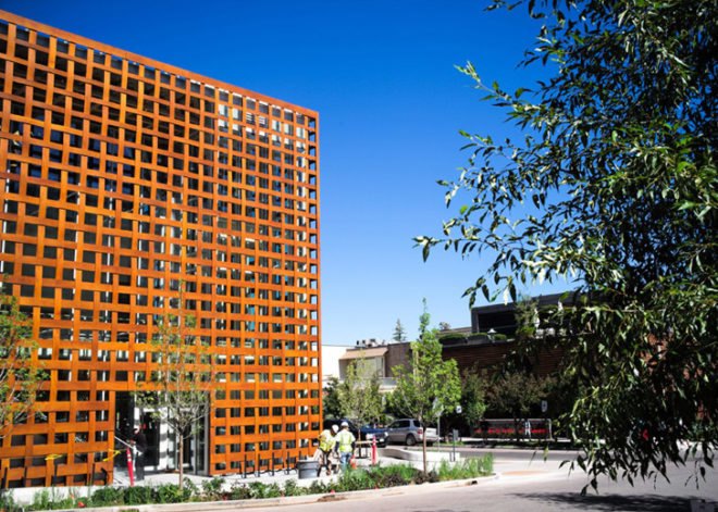 Aspen Art Museum, Shigeru Ban, museum, wooden architecture, woven exterior, wooden facade, lattice architecture, art museum, veneer, controversial buildings