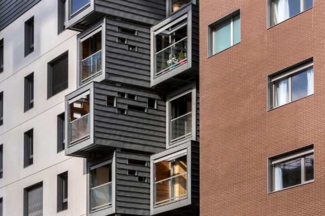 Carre Seine, Pietri Architectes, Issy-les-Moulineaux, eco apartments, energy efficient apartments, eco development, paris, france