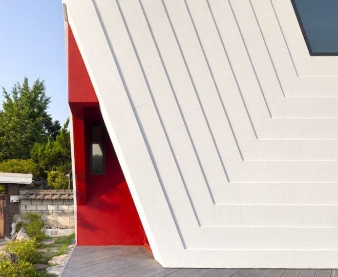skip floor, conan house, moon Hoon, south korea, bangdong, toy-like architecture, polygonal house, slide, playroom, central atrium, asymmetrical house,