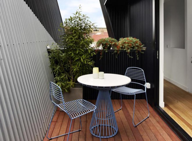 Hunter Street Home, suburbs, Australia, angular roof, pavilion architecture, ODR Architects, vernacular architecture, corrugated sheet, green redevelopment