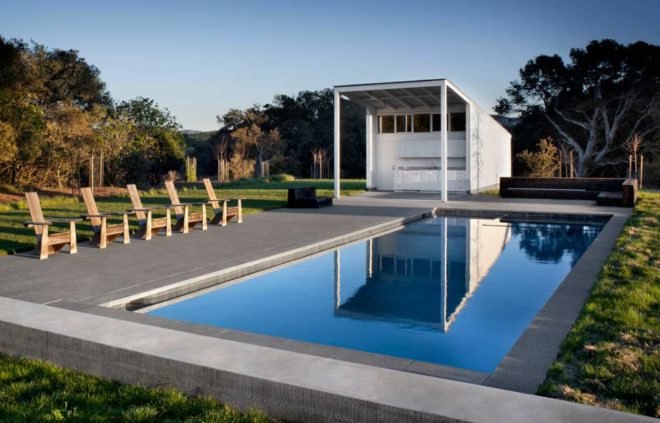 green design, eco design, sustainable design, Turnbill Griffin Haesloop Architects, Leed Platinum Farmhouse, Petaluma California, Hupomone Ranch, photovoltaic panels, passive heating and cooling