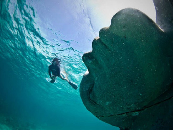 Jason deCaires Taylor, Ocean Atlas, underwater sculpture, art, bahamas art, B.R.E.E.F, Bahamas Reef Environment Educational Foundation, ocean life, ocean initiatives, underwater sculpture garden, Sir Nicholas Nuttall, stressed natural reef, ocean reefs, coral reef protection
