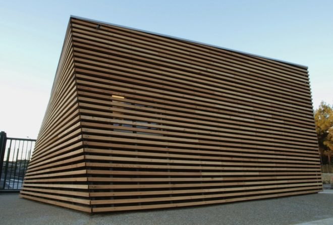 france, Jean-Luc Fugier, bakelised plywood, brise-soleil, cabin, parking attendant pavilion, timber shell, timber hut, polycarbonate alveolar panels,