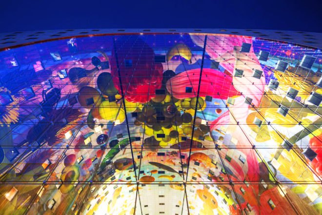MVRDV, Rotterdam, Netherlands, Binnenrotte Square, Markthal, Markthal Rotterdam, food market, covered food market, horn of plenty art, post industrial Rotterdam, BREEAM, BREEAM Very Good certificate,