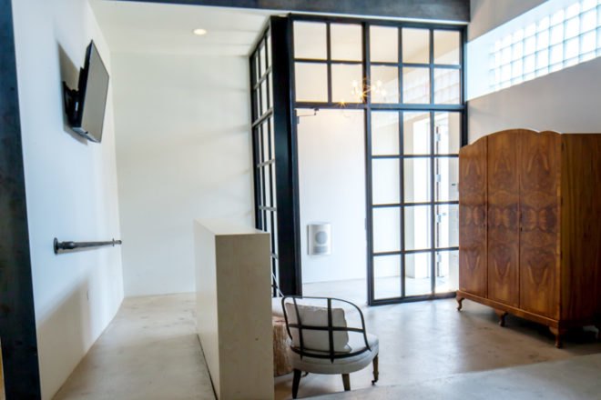 Olson Kundig Architects, Sarofsky Corporation, movies, office space, studio space, green renovation, preservation, Chicago, Seattle architects