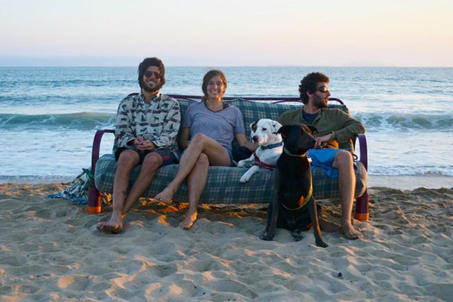 three friends, two dogs, couch surfing US, photo series, natural landscapes,