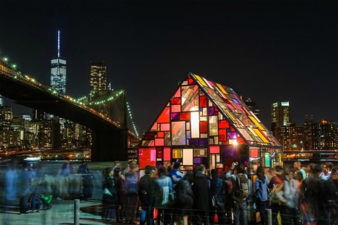 Tom Fruin, art, nyc art exhibition, brookyn bridge art installation, stained glass house, brookyn bridge park, glass installations, performance art