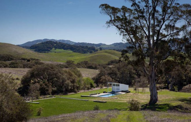 green design, eco design, sustainable design, Turnbill Griffin Haesloop Architects, Leed Platinum Farmhouse, Petaluma California, Hupomone Ranch, photovoltaic panels, passive heating and cooling