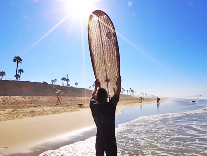 Signal Snowboards, Ernest Packaging Solutions, Cardboard Surfboard, recyclable material, honeycomb cardboard, sustainable surf