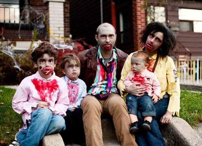 Halloween, halloween, Hallowe'en, hallowe'en, halloween costume, halloween costume contest, halloween contest, costumes, costume, costume contest, family costume, family costumes, zombies, walking dead