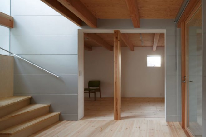 House AA, Mocha Architects, tiny japanese house, overhanging roof, solar shading, sun shading, japan, tiny house, small space living