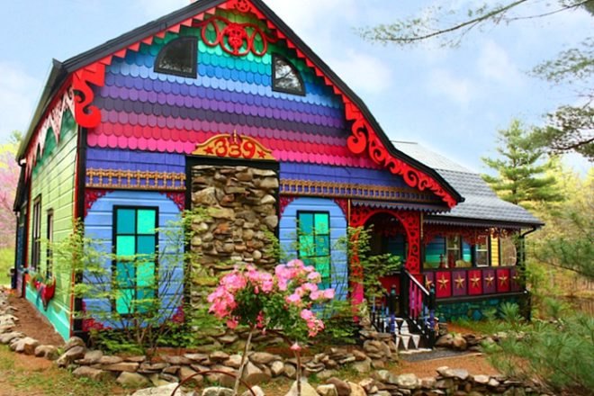 Katwise Calico house, artist Kat O'Sullivan, High Falls, New York, design, home renovation, colorful homes, artists homes, home design, home renovation ny, colorful homes, renovated farmhouses
