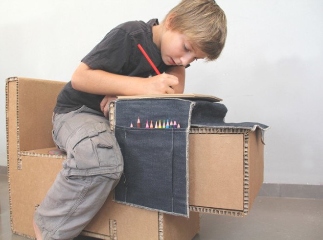 Muki, My Muki, cardboard toy, Indiegogo, recyclable toy, green toy, cardboard, dog, cardboard dog, multifunction furniture, kids furniture, desk, bookshelf, video, chair,