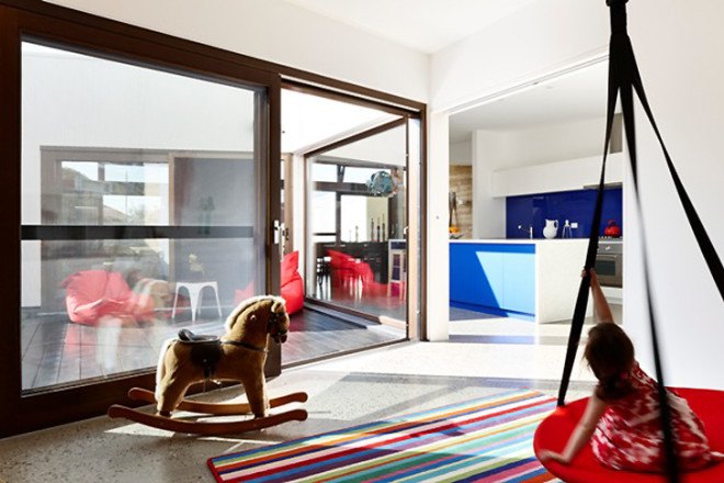 Stefen Welsch Architects, hemp house, hempcrate, natural materials, renewable materials, rammed earth, timber, passive house, melbourne, australian architects, passive cooling, natural light