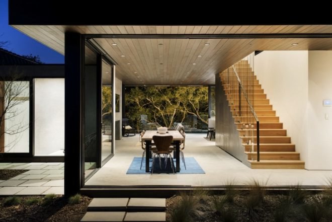 Oak Pass Guesthouse, barn, converted barn, Walker Workshop, fire-resistant timber, timber planks, concert hall, polished concrete, floor to ceiling windows, floor to ceiling glass, natural light, contemporary home, guesthouse, beverley hills, los angeles,