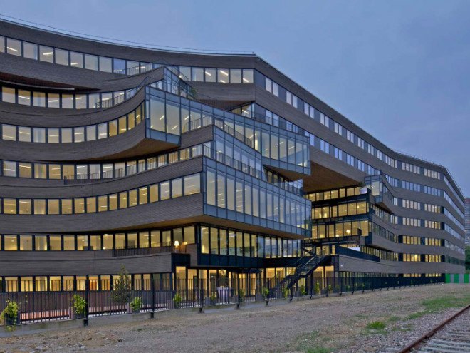 Pushed Slab, MVRDV, eco office, sustainable office, paris, eco-quarter, energy efficient office