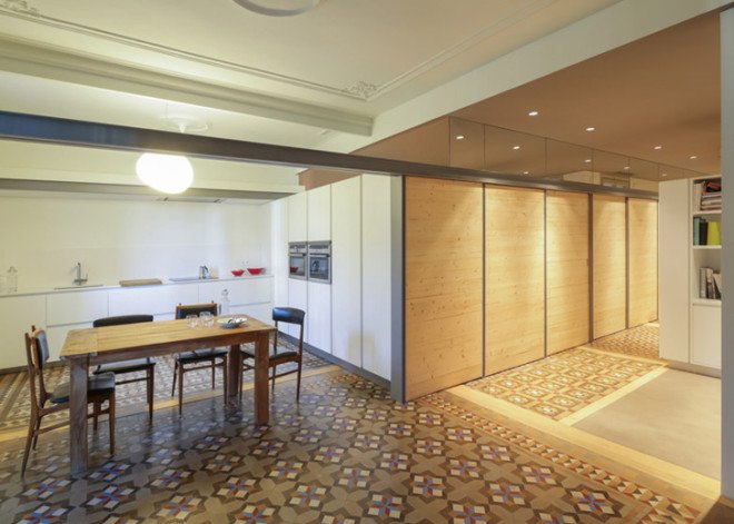 Nook Architects, Barcelona, renovation, green renovation, apartment renovation, flexible space, wooden walls, modular spaces, mosaic tiles, mosaic floors, adaptation, interior design, traditional floors
