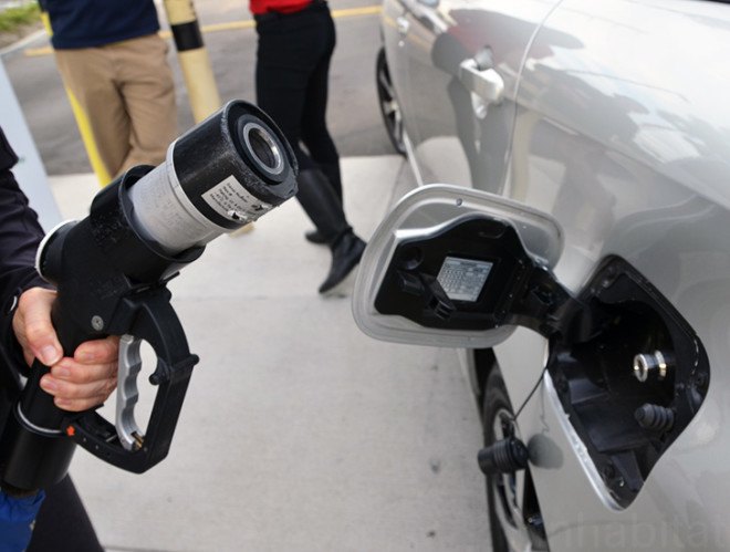 Mirai, fuel cell vehicle, Toyota, Toyota Mirai, Toyota fuel cell vehicle, hydrogen vehicle, hydrogen car, hydrogen fuel cell, toyota hydrogen fuel cell vehicle, sustainable transportation, green transportation, green car, eco vehicle, 2015 Toyota Mirai, hydrogen fuel station, poo power, Fountain Valley Renewable Hydrogen Station, biogas hydrogen, waste to energy, hydrogen gas from sewage