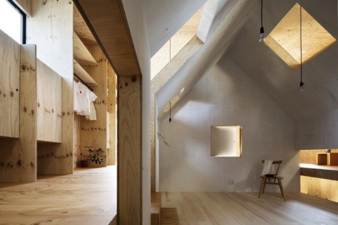 japanese architecture, Ant House, Japan, Shizuka Prefecture, mA-style architects, gable roofed structure, home within a home, monolithic architecture, metal clad architecture, contemporary home, plywood, larch plywood, natural light