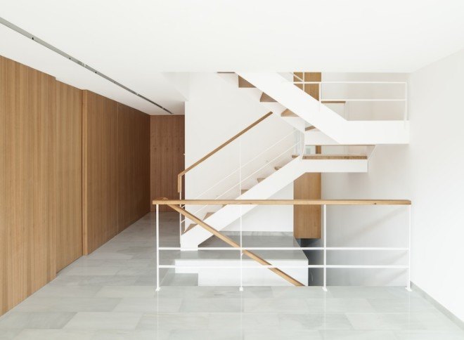 Alventosa Morell Arquitectes, Alventosa Morrell, Barcelona, narrow lot, skinny house, narrow house, maximize natural light, natural light, noise buffer, day-lit home,