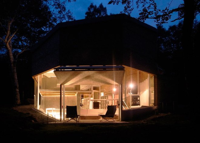 Double Negatives Architecture, Japan, Japanese architecture, OSB boards, concrete house, concrete home, mountain home, chipboard house, residential architecture, angular roof, Nagano house, forest house