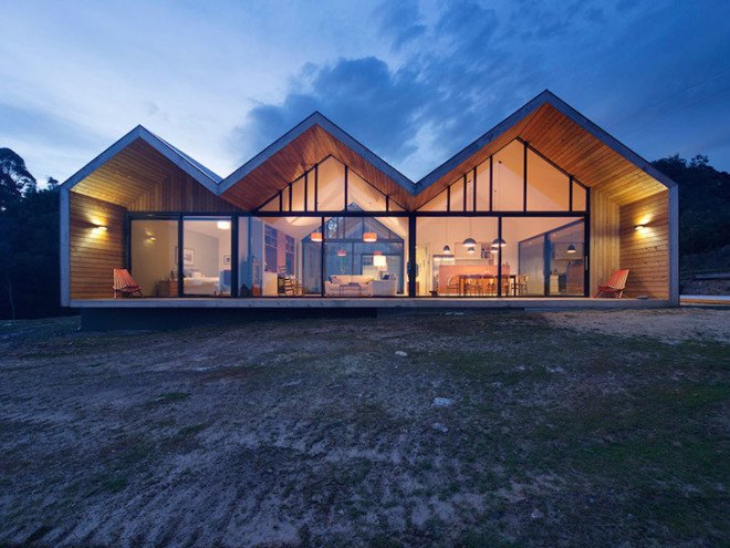 gabled roof, Lookout House, Room 11, Tasmania, Australia, Tasman Island, Port Arthur, gabled rooftop, barnyard typology, farmhouse typology, courtyard, farmhouse, barn door, timber, cedar, metal roof, solar heat gain,
