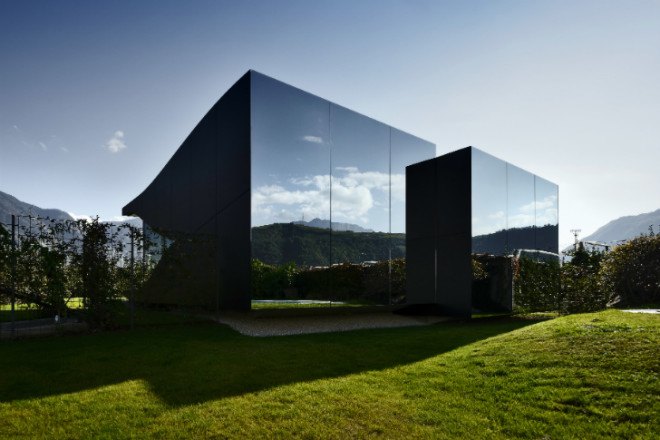 Mirror Houses, Peter Pichler, luxury rental, eco travel, italy, vacation rental, peter pichler architecture