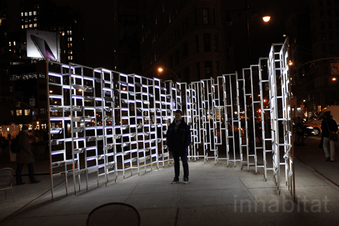 nyc art, art installation nyc, bengal.fierro, Flatiron competition, flatiron holiday exhibit, holiday season nyc, INABA, light installation, New York Light, Tillotson Design Associates, madison square art, flatiron light installation, light display flatiron, light art