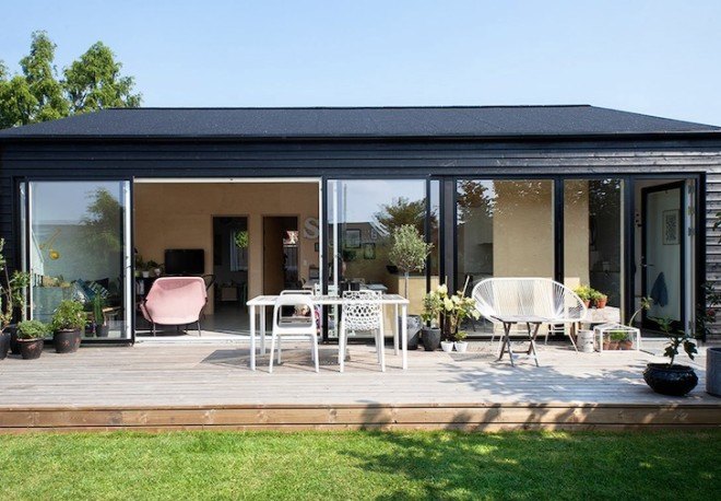 Sorte Hus, Sigurd Larsen, Copenhagen, saddle roof, prefab architecture, prefab home, affordable housing, self-heating floor, concrete, birch plywood, prefab plywood walls, double-glazed windows,