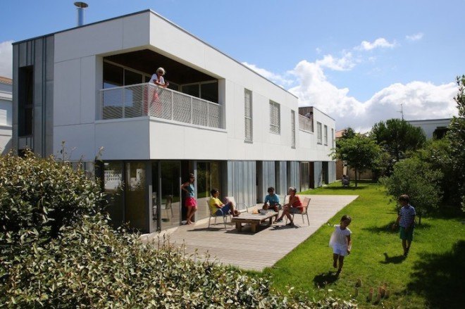 TICA Architecture, 2 in 1: Intergenerational House, energy efficient architecture, France, French architecture, cross-laminated timber, geothermal energy, south-facing rooms, Vaux-sur-Mer, bioclimatic design, bioclimatic architecture