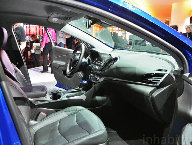 chevrolet volt, chevy volt, 2016 chevy volt, 2016 chevrolet volt volt, chevrolet, plug-in electric vehicle, green transportation, green design, sustainable design, detroit auto show, naias, naias 2015, 2015 detroit auto show, green automotive, ev, electric car, chevrolet ev, volt electric vehicle, general motors