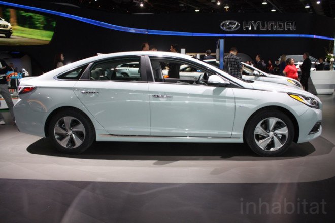 Hyundai, Hyundai Sonata, Hyundai Sonata plug-in hybrid, Hyundai Sonata Hybrid, plug-in hybrid, 2015 detroit auto show, detroit auto show, hybrid, green car, green transportation