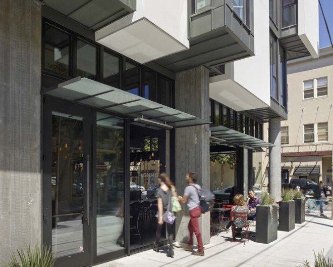 David Baker Architects, floor-to-ceiling windows, 300 Ivy Street block, residential block, mixed-use block, San Francisco, natural lighting, rooftop garden, green neighborhood, green architecture