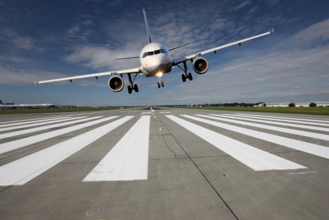 carbon emissions, greenhouse gas, global warming, climate change, emissions, energy, carbon tax, emissions trading, aircraft, airplanes, planes, airlines, aviation, flying, alternative fuel, technology