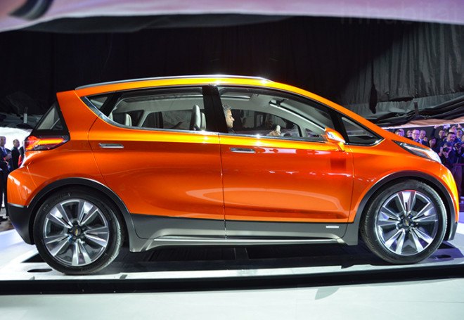 chevrolet bolt, chevy bolt, bolt, chevrolet, electric vehicle, green transportation, green design, sustainable design, detroit auto show, naias, naias 2015, 2015 detroit auto show, green automotive, ev, electric car, chevrolet ev, Bolt electric vehicle, general motors