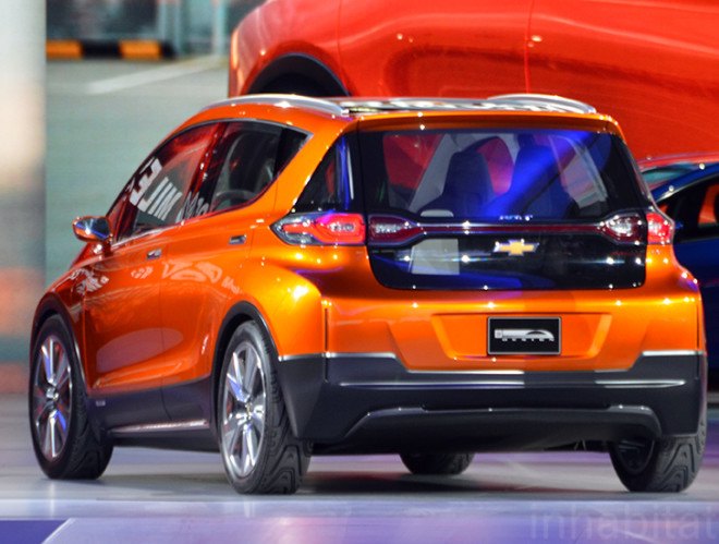 chevrolet bolt, chevy bolt, bolt, chevrolet, electric vehicle, green transportation, green design, sustainable design, detroit auto show, naias, naias 2015, 2015 detroit auto show, green automotive, ev, electric car, chevrolet ev, Bolt electric vehicle, general motors