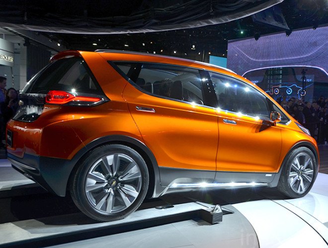 chevrolet bolt, chevy bolt, bolt, chevrolet, electric vehicle, green transportation, green design, sustainable design, detroit auto show, naias, naias 2015, 2015 detroit auto show, green automotive, ev, electric car, chevrolet ev, Bolt electric vehicle, general motors