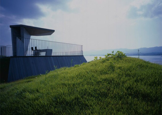 Eco Thon Chapel, chapel, Japan, Japanese architects, concrete architecture, Ryuichi Ashizawa, zigzagging facade, glass facade, artificial pond