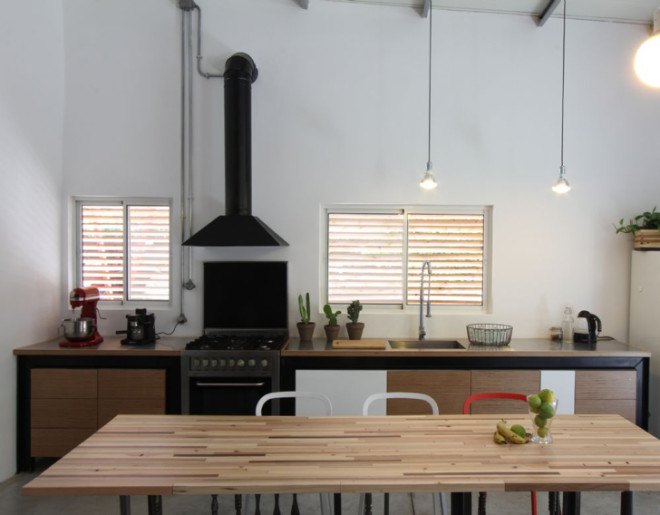 renovated architecture, Ron Shenkin, green renovation, flexible spaces, Israeli architects, transformable furniture, steal beams, recycled building material, recycled materials, wood off-cuts, green design