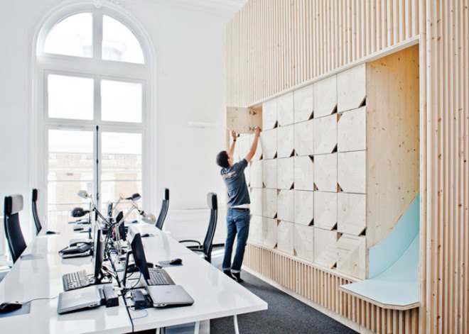 Estelle Vincent, Ekimetrics, Paris office building, Paris, green renovation, office renovation, wooden structure, wooden installation, marketing agency, meeting space, office
