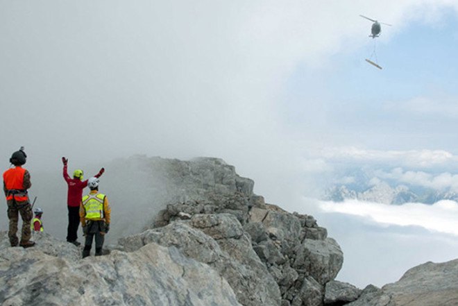 Luca Vuerich, Camping Luca Vuerich, prefab mountain refuge, dead mountain guide, isolated refuge, Foronon Buinz Mountain, Italian Alps