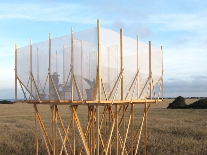 Gartnerfuglen, Grooming Retreat, horse grooming, Marian de Delás, horses, spain, timber structure, elevated structure, horse station, mosquito net, white netting, natural light, barley field, timber platform, Mallorca