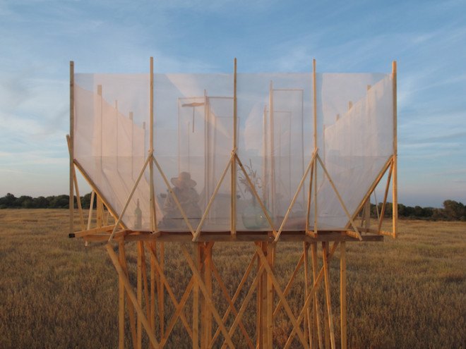 Gartnerfuglen, Grooming Retreat, horse grooming, Marian de Delás, horses, spain, timber structure, elevated structure, horse station, mosquito net, white netting, natural light, barley field, timber platform, Mallorca