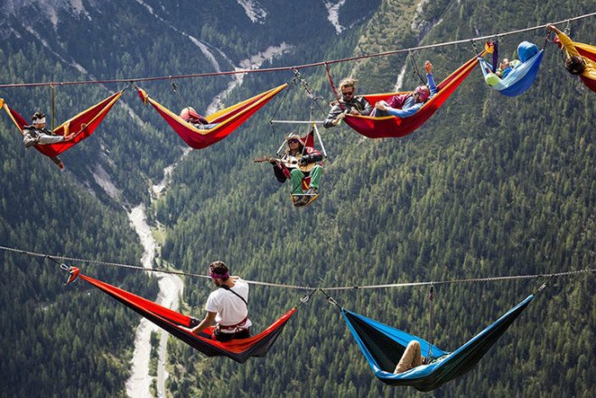 slackers, suspended hammocks, Highline Meeting festival, Italian Alps, Monte Piana,