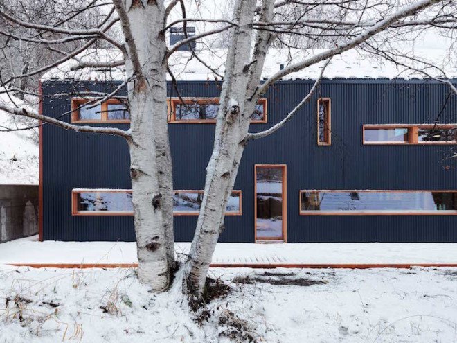 Vallée de Joux, Ralph Germann, Minergie, Lake Joux, Switzerland, Swiss countryside, Swiss winters, larch, metal, anthracite metal, anthracite, minimalist home, environmentally friendly materials, modern home, lakeside views