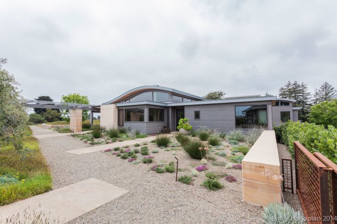 Meadow Farm, William McDonough + Partners, LEED platinum, LEED-certified building, green architecture, organic farming, sustainable farming, pavilions, northern California, farms, modern farm