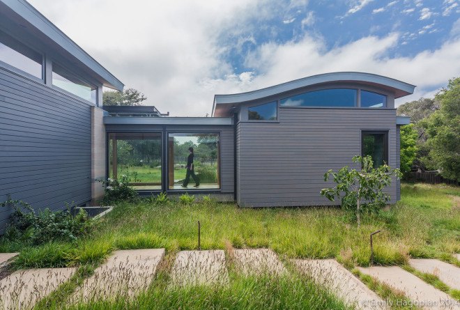 Meadow Farm, William McDonough + Partners, LEED platinum, LEED-certified building, green architecture, organic farming, sustainable farming, pavilions, northern California, farms, modern farm