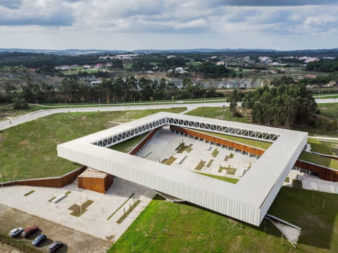 Óbidos Technological Park, Lisbon, Jorge Mealha, Portugal, concrete, courtyard, piazza, multi-use architecture, start-ups, floating building, green architecture, countryside, Portuguese architects