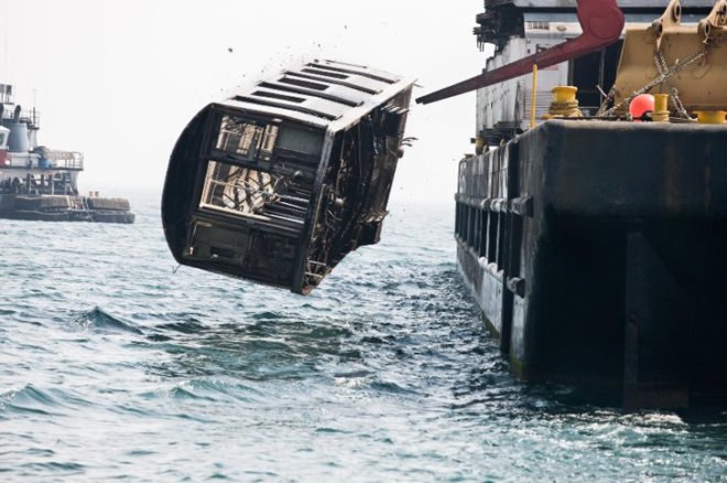 green design, eco design, sustainable design, decommissioned NYC subway cars, artificial reef, Stephen Mallon, subway car reef, New York City Subway